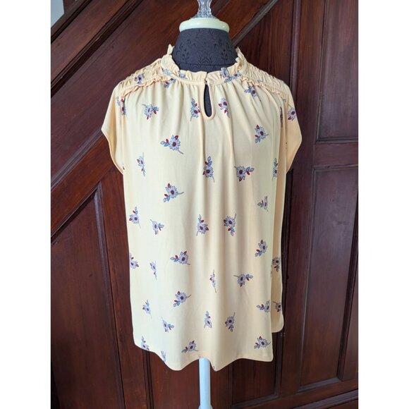 Liz Claiborne Womens Floral Print Blouse Yellow With Keyhole Neckline & Ruffled - Picture 1 of 7